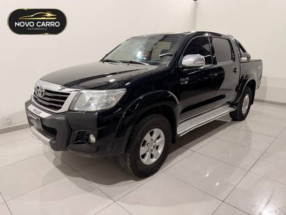 TOYOTA HILUX 2.7 SRV 4X4 CD 16V FLEX 4P AUTOMÁTICO TOYOTA HILUX 2.7 SRV 4X4 CD 16V FLEX 4P AUTOMÁTICO